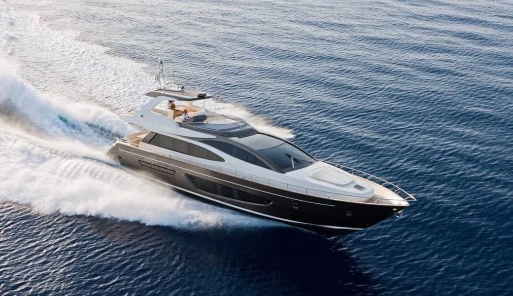2023 Riva 100 Corsaro — zu chartern — Na, France — photo 1 of 9