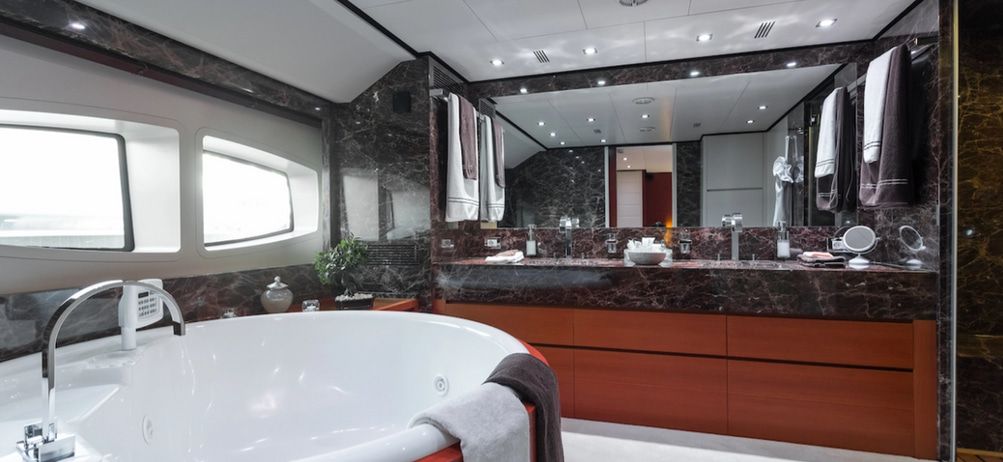 2023 Baglietto 43m — zu chartern — France — photo 1 of 10