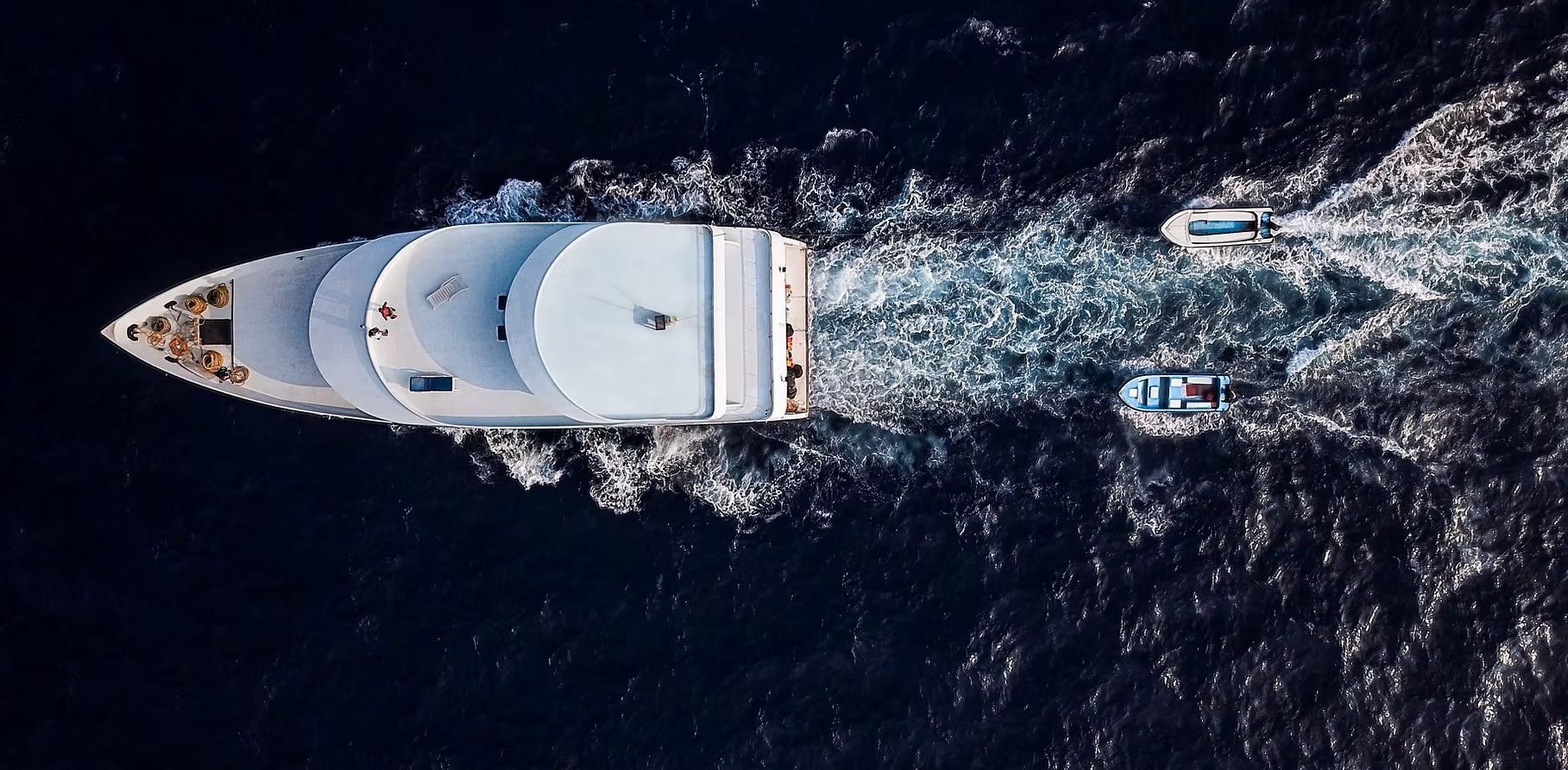 2020 Fountaine Pajot Astrea 42 — zu chartern — La Rochelle, France — photo 1 of 19