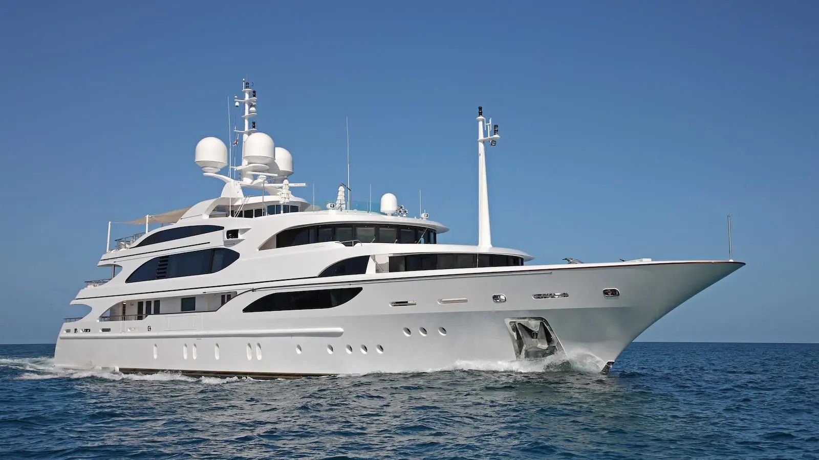 2009 Benetti Andiamo — na czarter — London, United Kingdom — photo 1 of 17