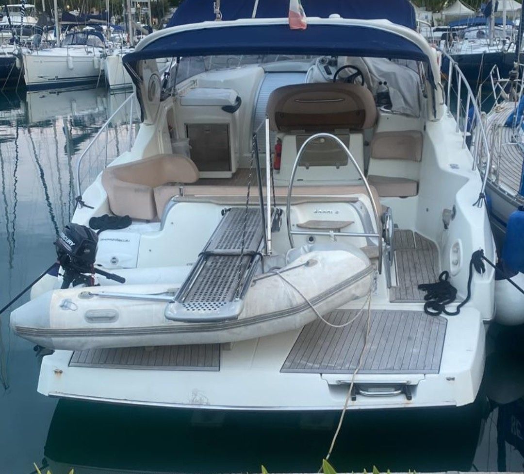 2010 Cranchi Zaffiro 36 — te koop — Italy — photo 1 of 15
