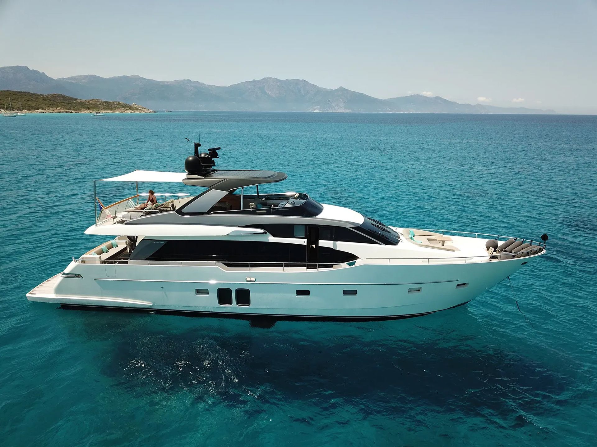 2020 San Lorenzo Regine of Cannes — zu chartern — Cannes, France — photo 1 of 16