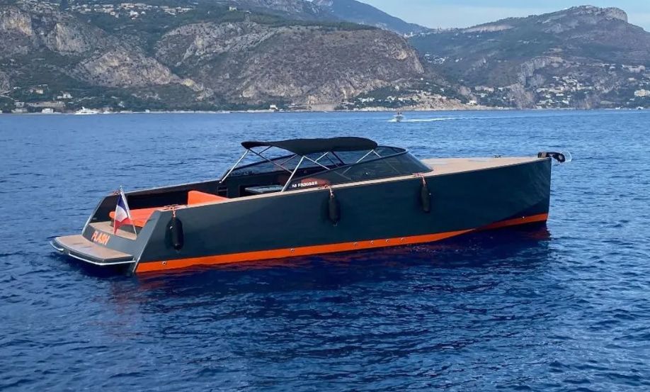 2011 VanDutch 40 — zu chartern — Golfe Juan, France — photo 1 of 9