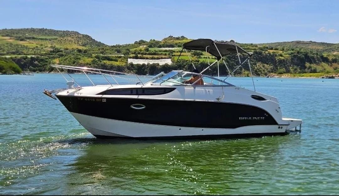 2009 Bayliner 245 — in vendita — Mexico, Mexico — photo 1 of 15