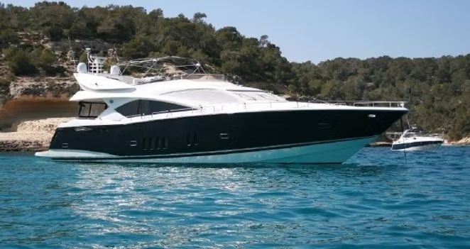 2007 Sunseeker Fly 82 — en venta — Na, Italy — photo 1 of 1