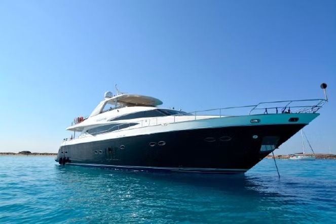 2009 Princess 95 — te koop — Na, Italy — photo 1 of 1