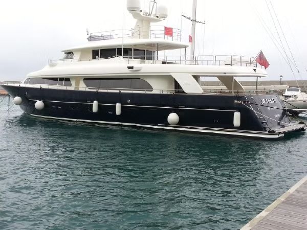 2007 Custom Line Navetta 101 — te koop — Italy — photo 1 of 1