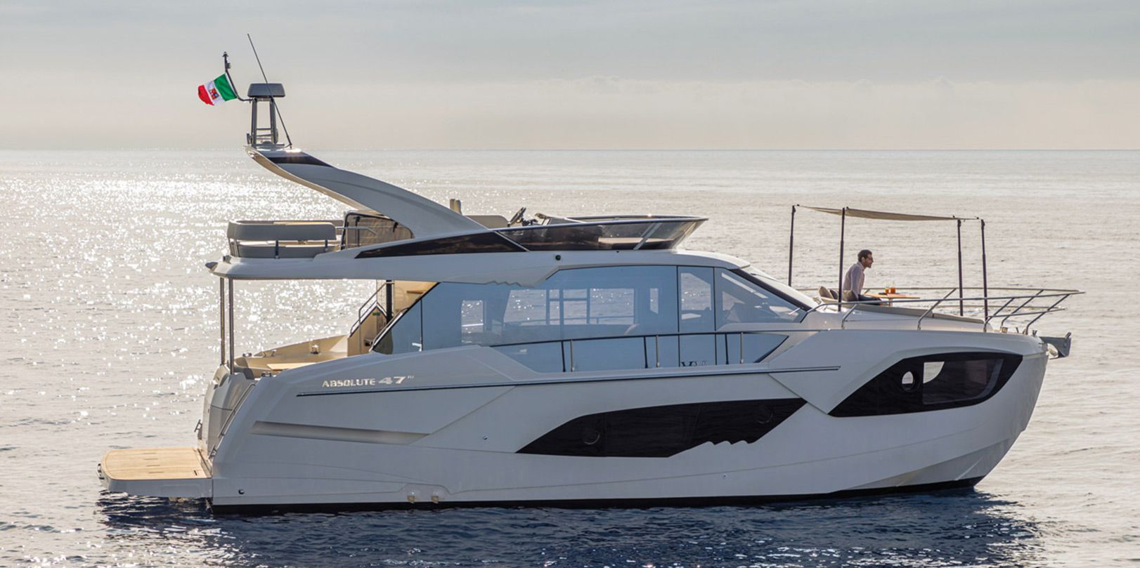 2021 Absolute 47 FLY — in vendita — Miami, United States — photo 1 of 11