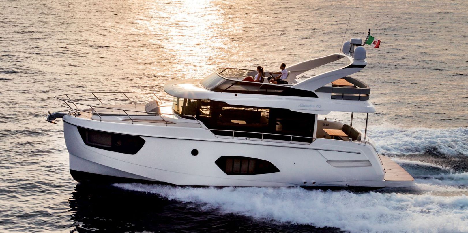 2021 Absolute Navetta 48 — in vendita — New York, United States — photo 1 of 21