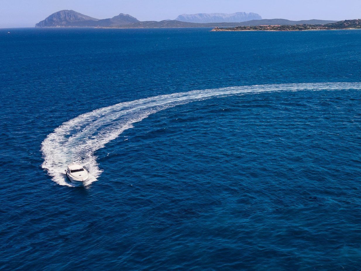 2020 Rizzardi 45 "Incredible" — en alquiler — Arzachena, Italy — photo 1 of 24
