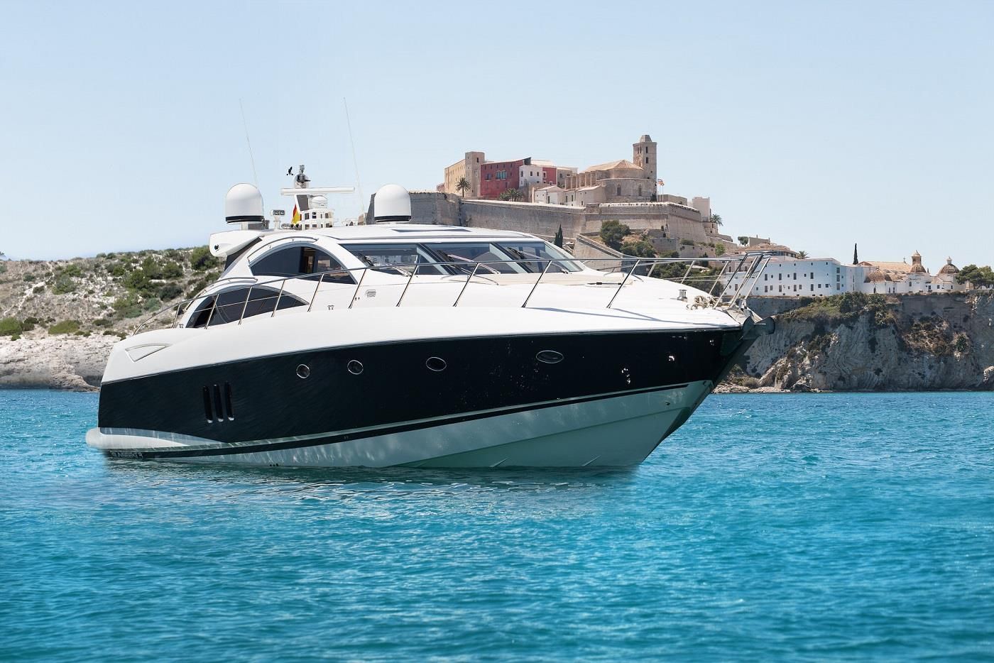 2006 Sunseeker Predator 72 — en alquiler — Ibiza, Spain — photo 1 of 11