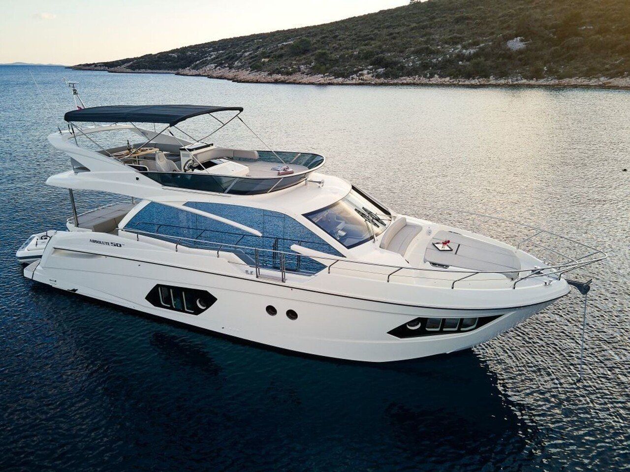 2019 Absolute 50 — à vendre — Mugla, Turkey — photo 1 sur 14