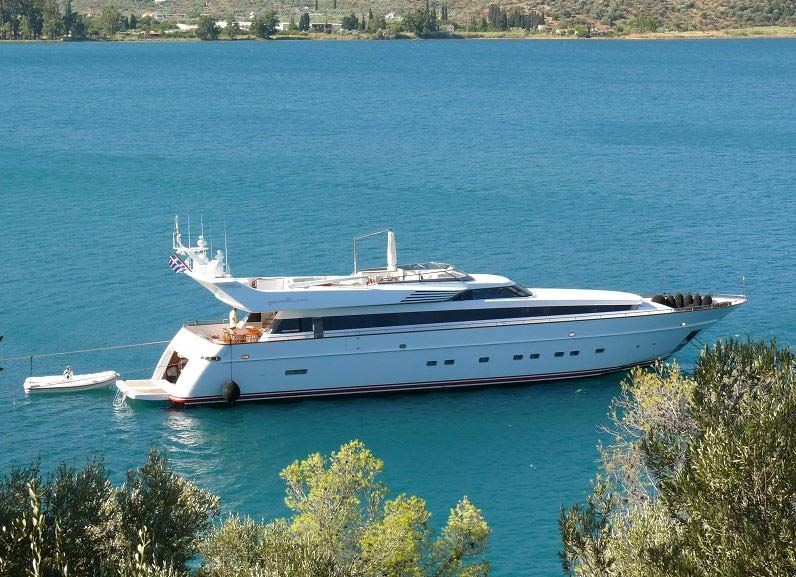 2000 Cantieri Di Pisa Akhir 110 — en venta — Na, Italy — photo 1 of 9