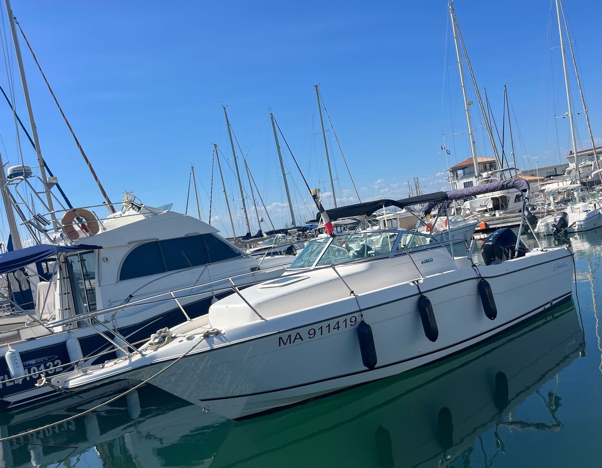 1999 Seaswirl Striper 755 — en venta — Na, France — photo 1 of 4