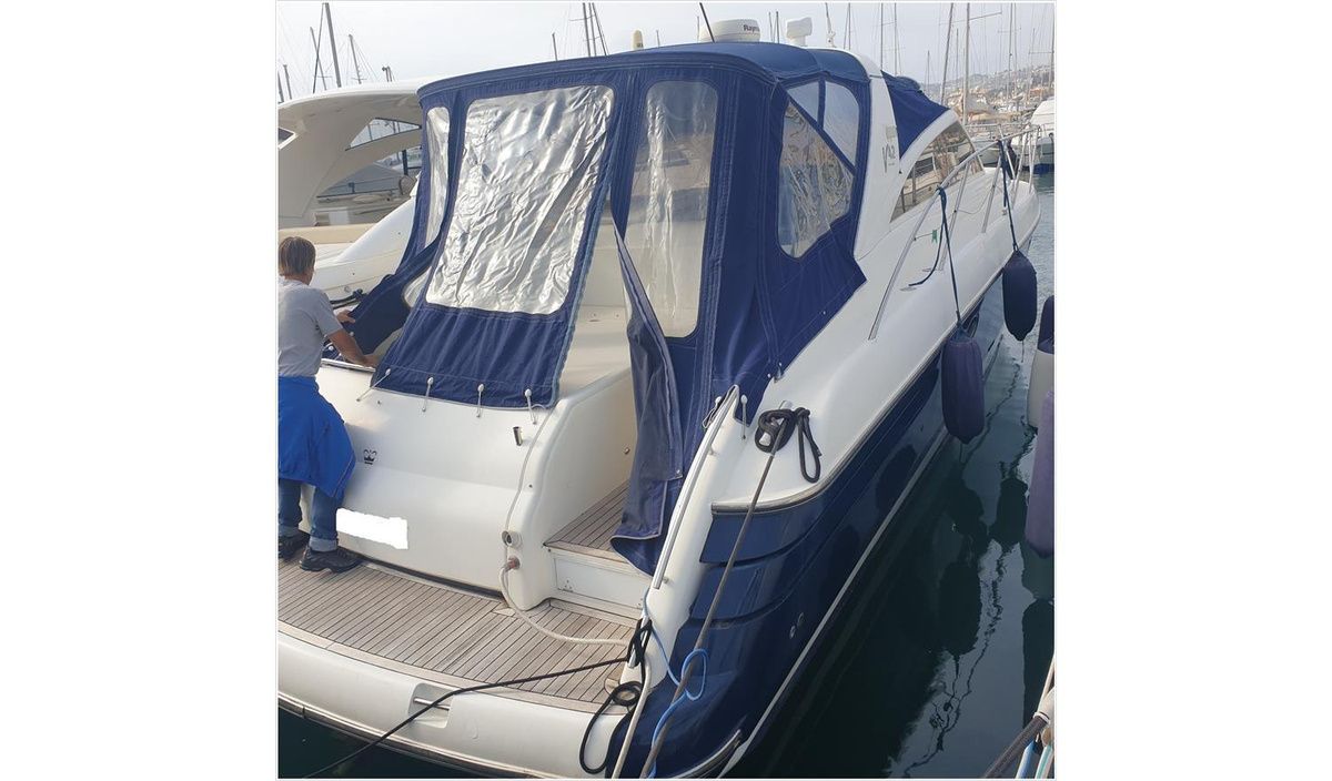 2001 Princess V42 — en venta — Liguria, Italy — photo 1 of 6