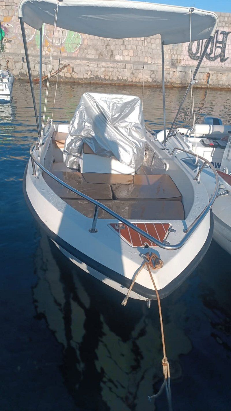 2000 Elan 17 CC — na czarter — Sicily, Italy — photo 1 of 4