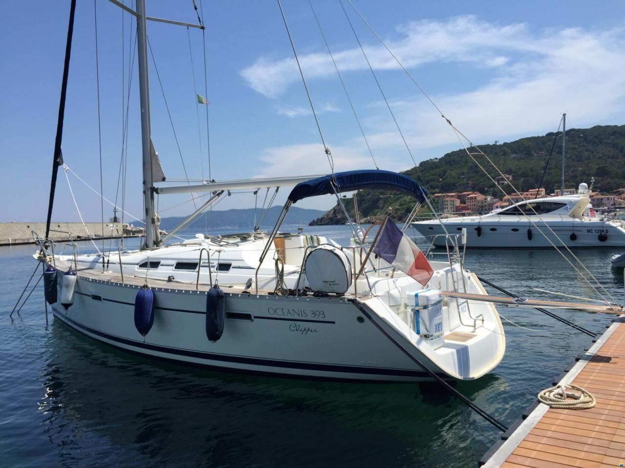 2002 Beneteau Oceanis 393 — na sprzedaż — Liguria, Italy — photo 1 of 21