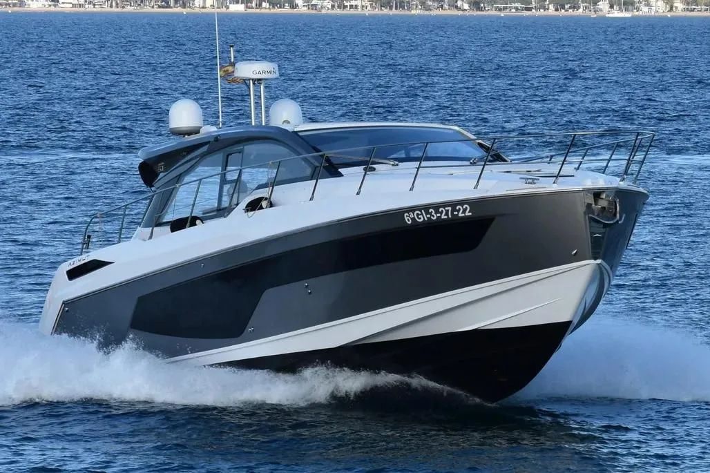 2020 Azimut Atlantis 51 — for sale — Spain — photo 1 of 42
