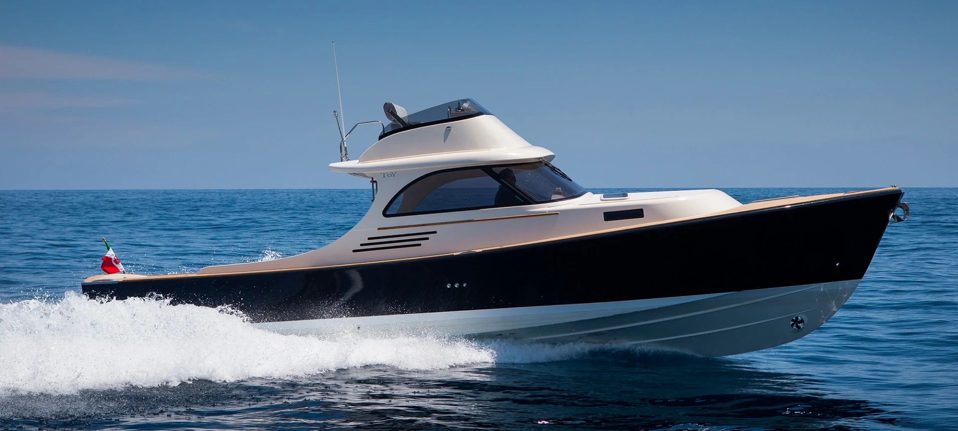2016 Toy Marine TOY 36 Fly — en venta — Na, Italy — photo 1 of 1