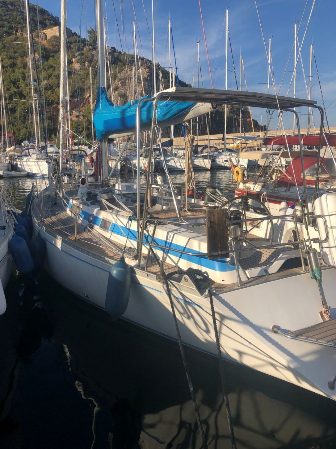 1983 Nautor Swan 42 — na sprzedaż — Martigues, France — photo 1 of 15