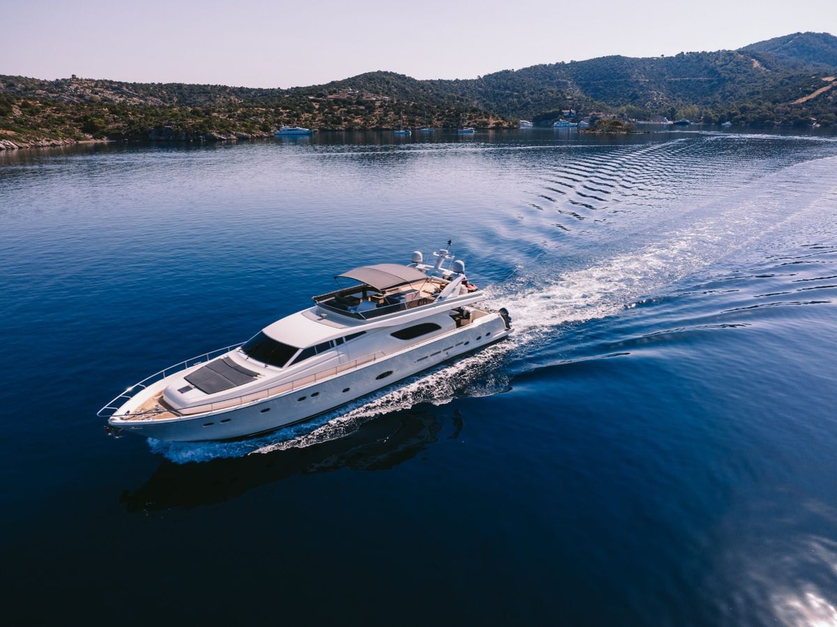 2004 Ferretti Oxigen 8 te huur
