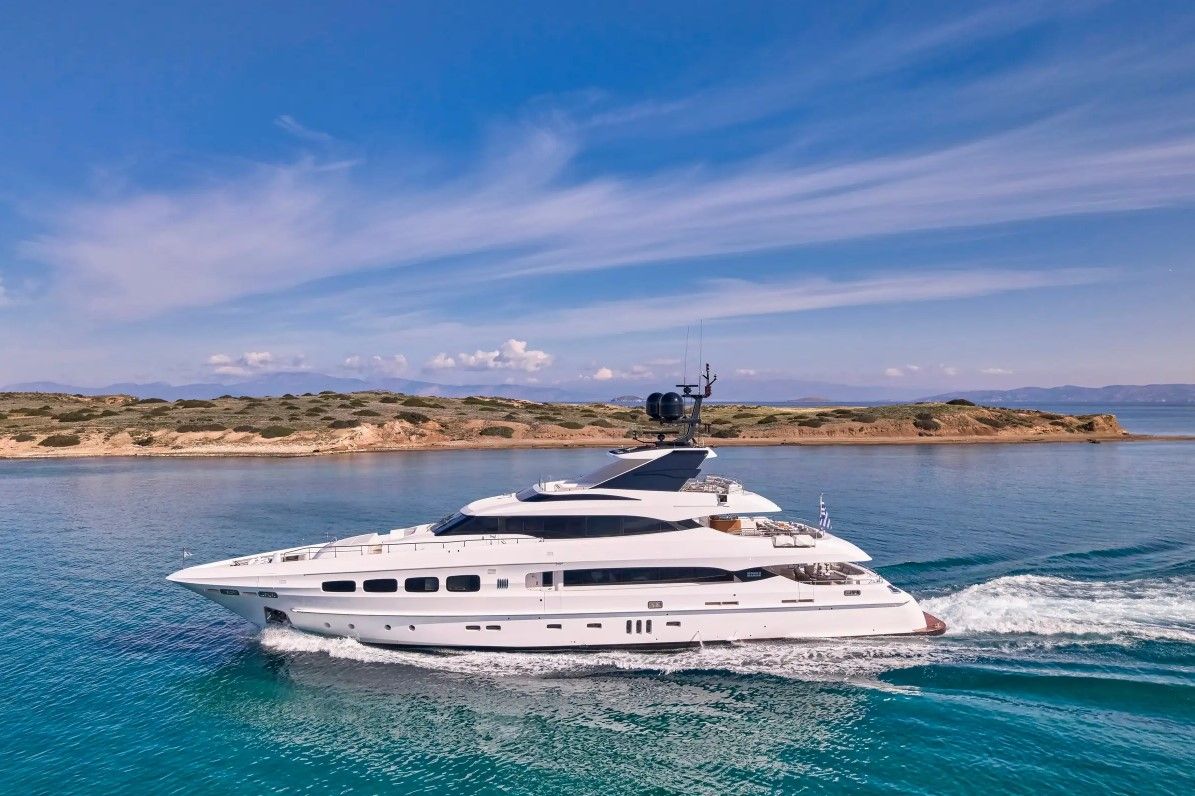 2013 Mondomarine Maestro — zu chartern — Greece — photo 1 of 41