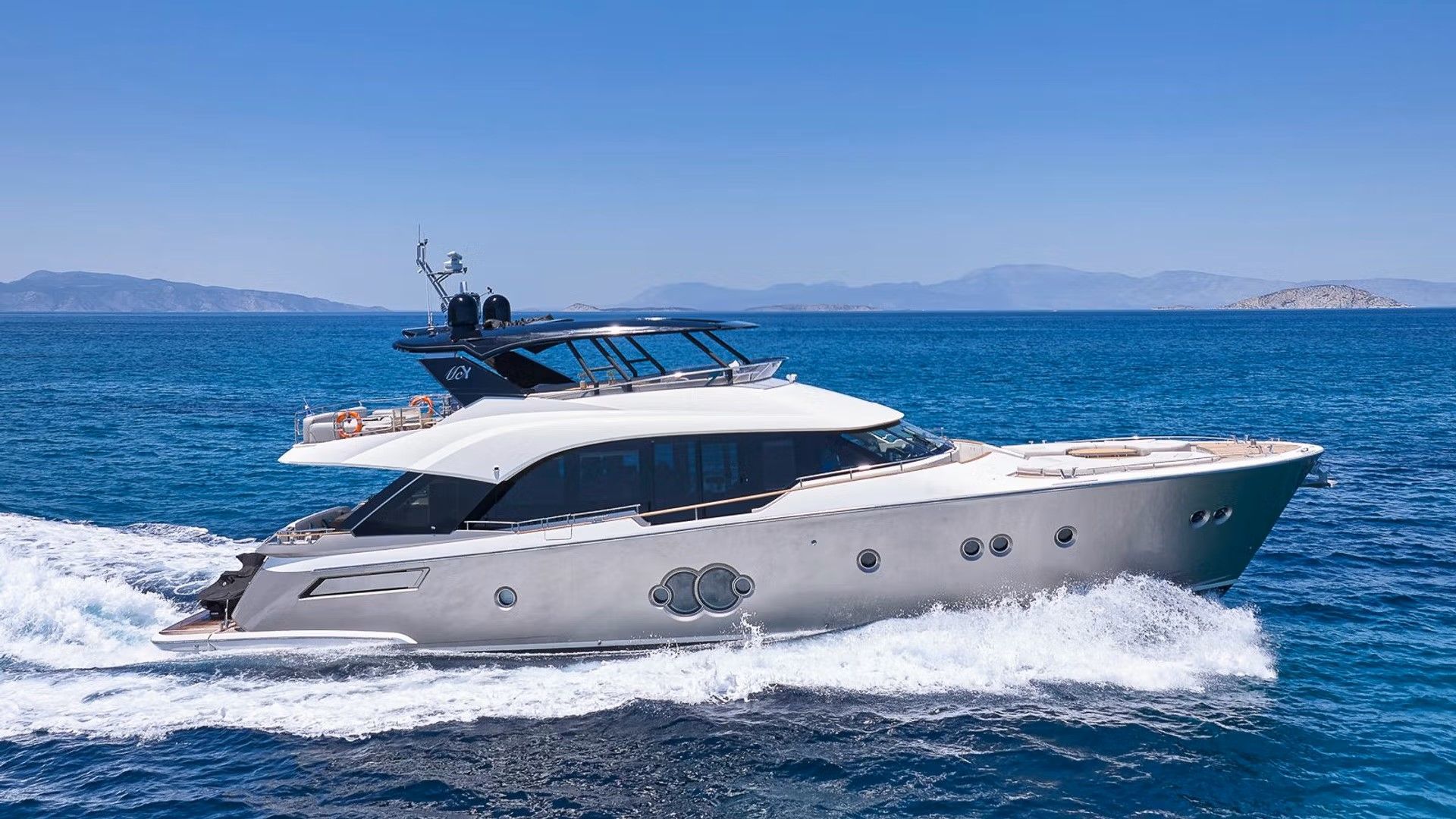 2018 Monte Carlo MCY 80 — en venta — Greece — photo 1 of 36