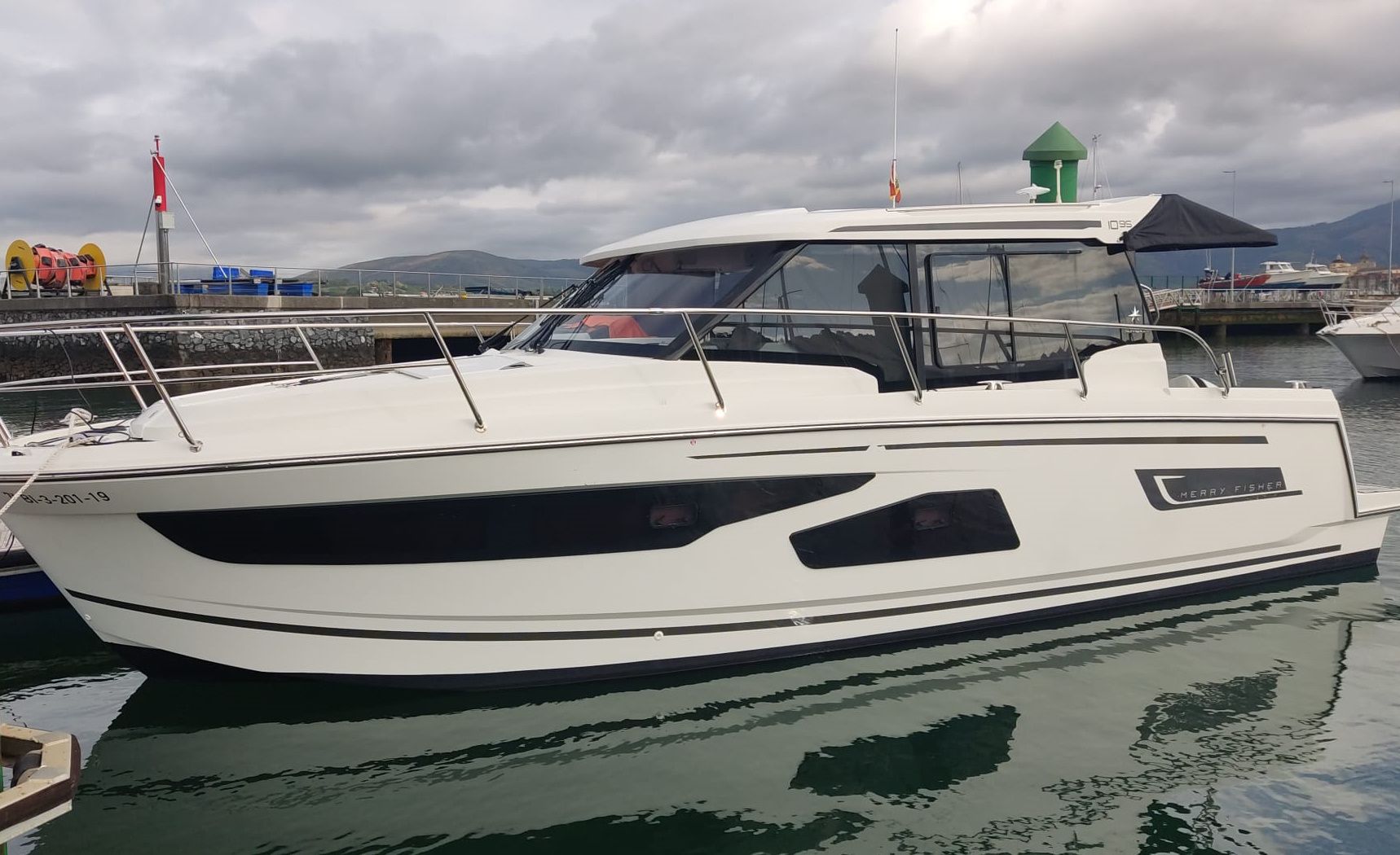 2019 Jeanneau Merry Fisher 1095 — na sprzedaż — Hondarribia, Spain — photo 1 of 13
