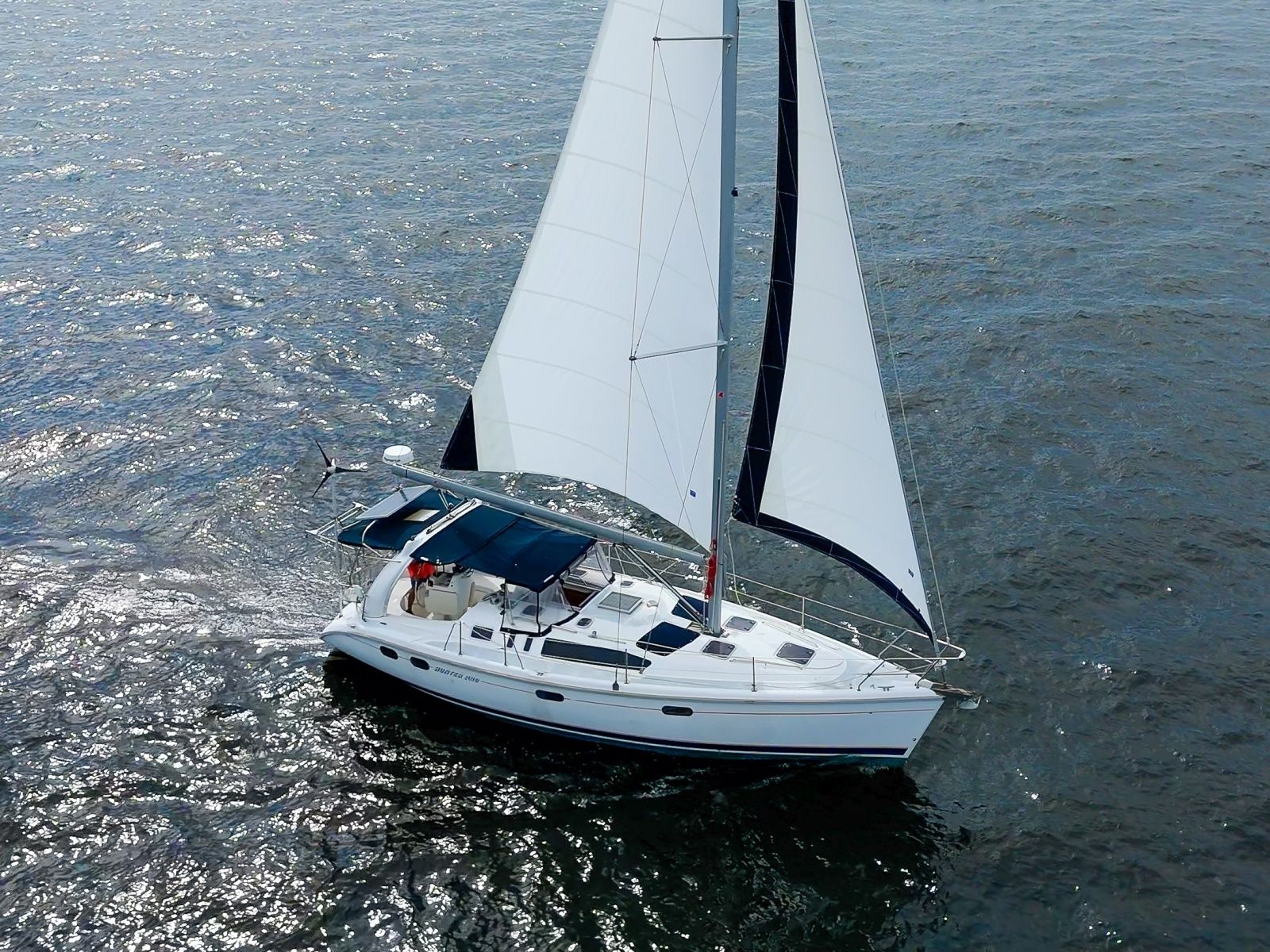 1999 Hunter 380 — in vendita — Pensacola, United States — photo 1 of 51