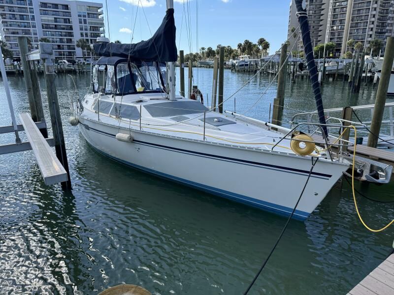 1991 Hunter Passage 42 — in vendita — Clearwater, United States — photo 1 of 20