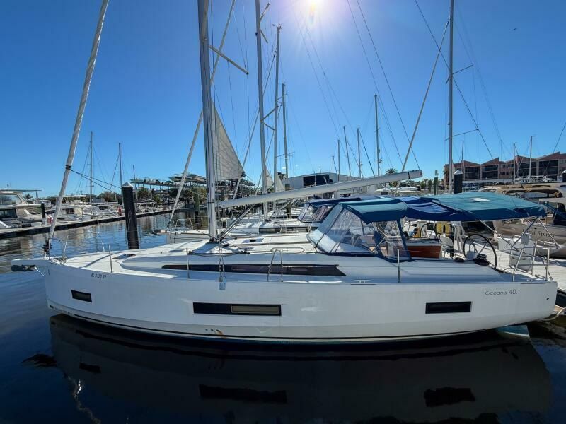 2022 Beneteau 40.1 — en venta — St. Petersburg, United States — photo 1 of 150
