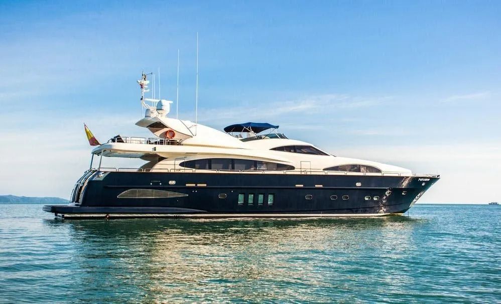 2026 Astondoa 102ft — à louer — Phuket, Thailand — photo 1 sur 10