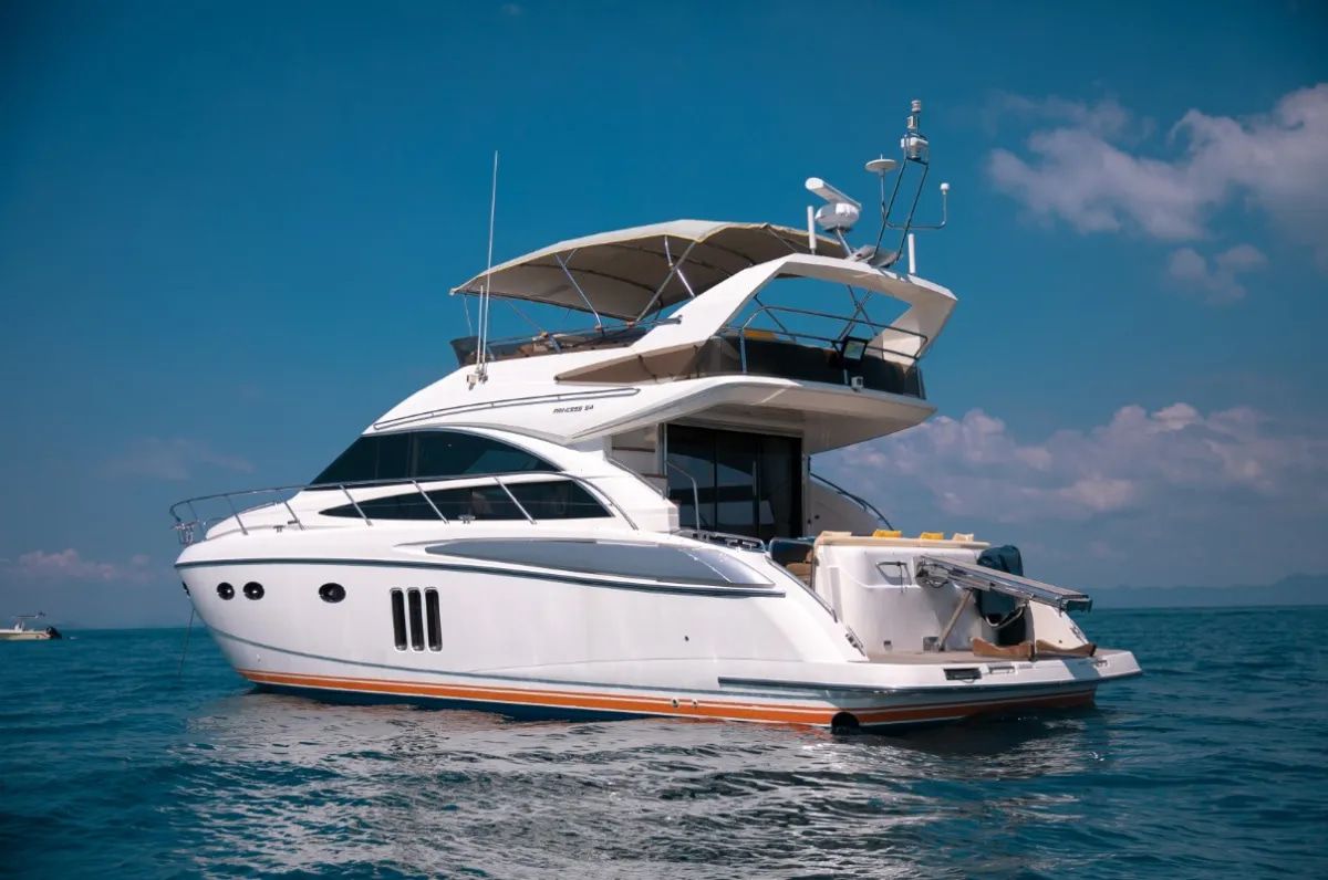 2026 Princess 54FT — zu chartern — Phuket, Thailand — photo 1 of 9