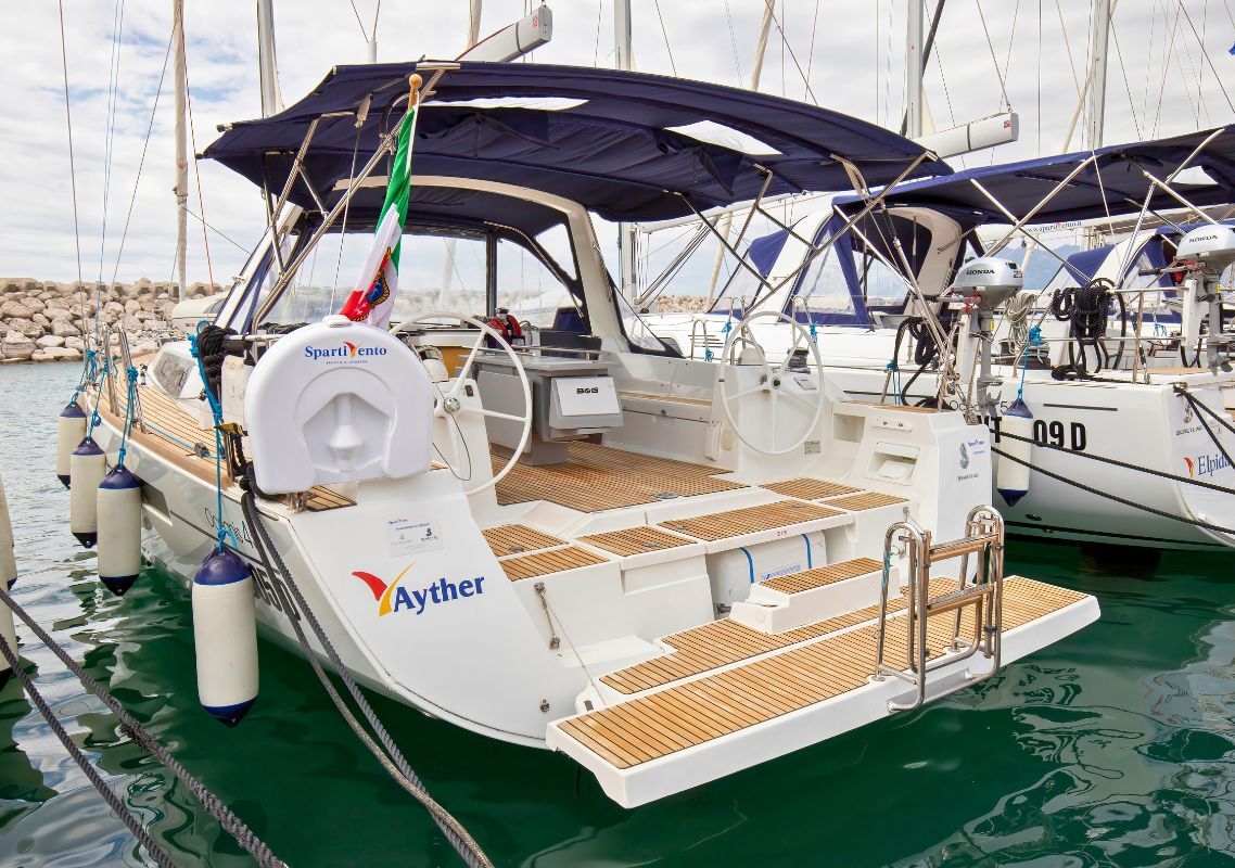 2018 Beneteau Oceanis 45 — zu chartern — Marina d'Arechi, Italy — photo 1 of 11