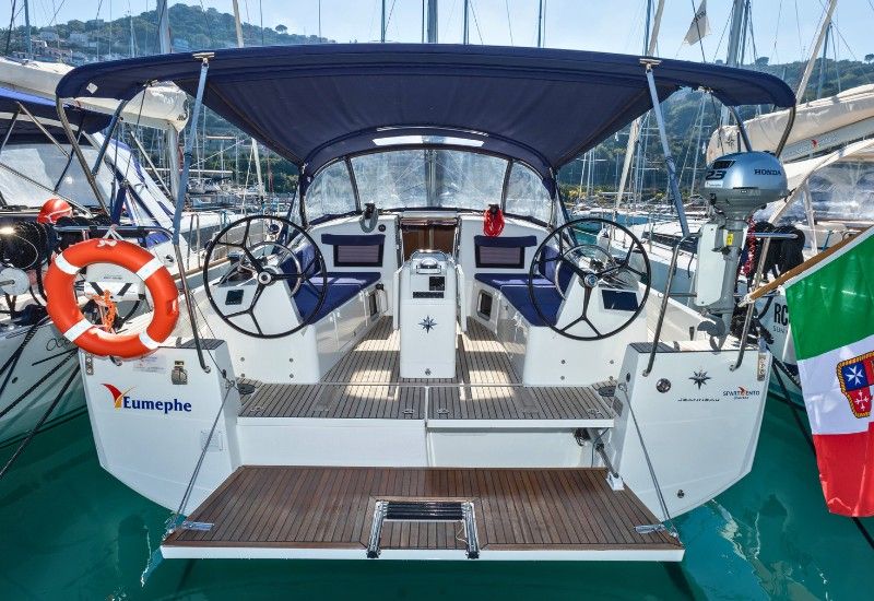 2019 Jeanneau Sun Odyssey 410 — zu chartern — Marina di Olbia, Italy — photo 1 of 13