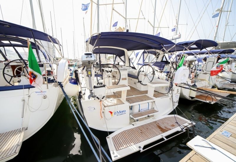 2020 Beneteau Oceanis 35.1 — zu chartern — Marina di Olbia, Italy — photo 1 of 13