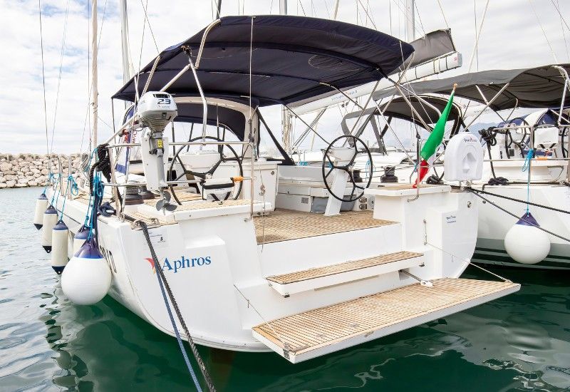 2019 Beneteau Oceanis 51.1 — zu chartern — Salerno, Italy — photo 1 of 11