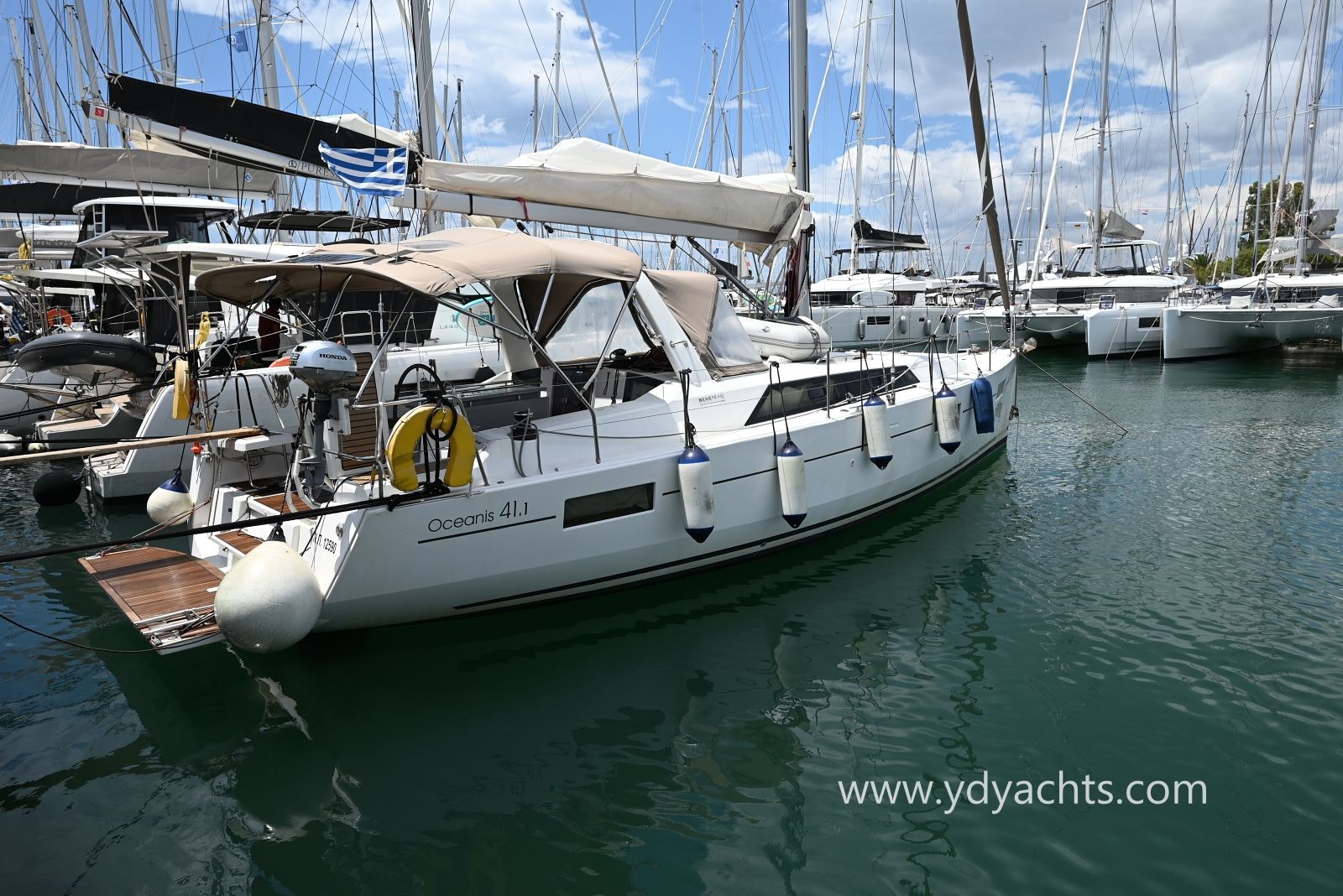 2020 Beneteau Oceanis 41.1 — in vendita — Athens, Greece — photo 1 of 40