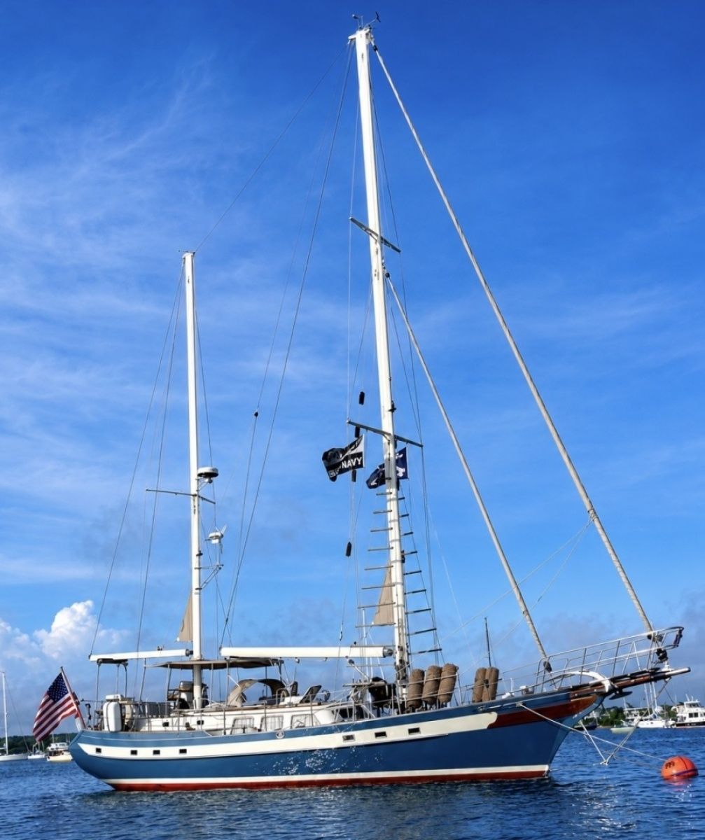 2000 CT 56 — en venta — Sapphire Beach Marina, Red Hook Virgin Islands, United States — photo 1 of 41